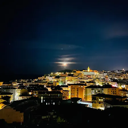 公寓 Casa Vittoria - Panoramic Sea View - Vista Mare